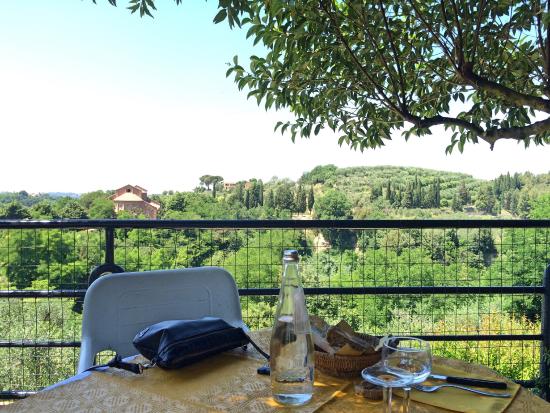 IL PETTIROSSO RESTAURANT – PIZZERIA