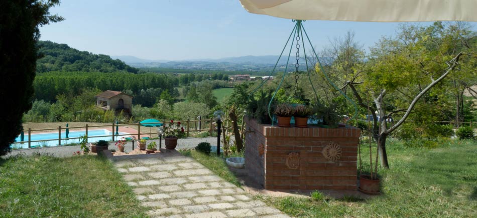 PODERE CHIAROMONTE FARM HOUSE